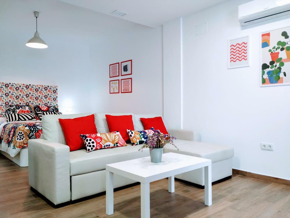 Loft Azahar Junto A Puente Romano コルドバ エクステリア 写真